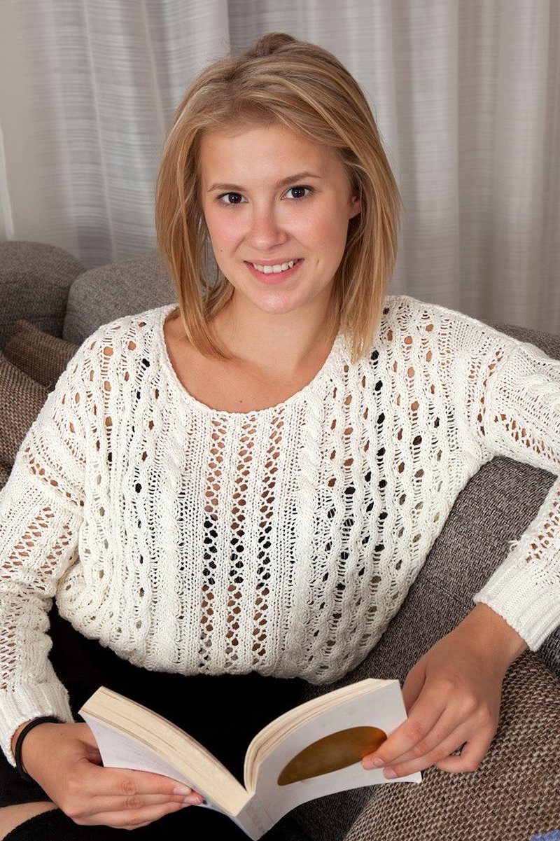 Галина, 23 года, 5 размер груди